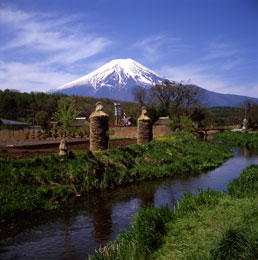 �y�G�[�XJTB�E�������s�z�R���c�A�[�E�R���̗��فE�z�e���\��@